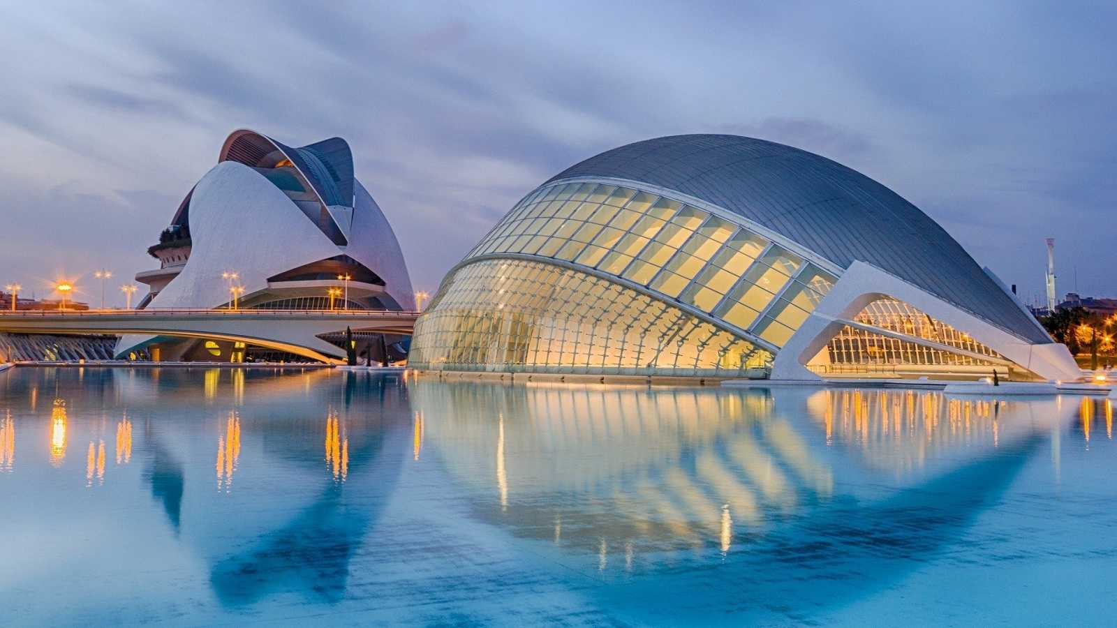 Autonoleggio Tesla a Valencia - Prenota Online