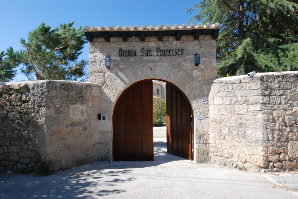 Hôtels à Castrojeriz avec chargeurs pour voitures électriques