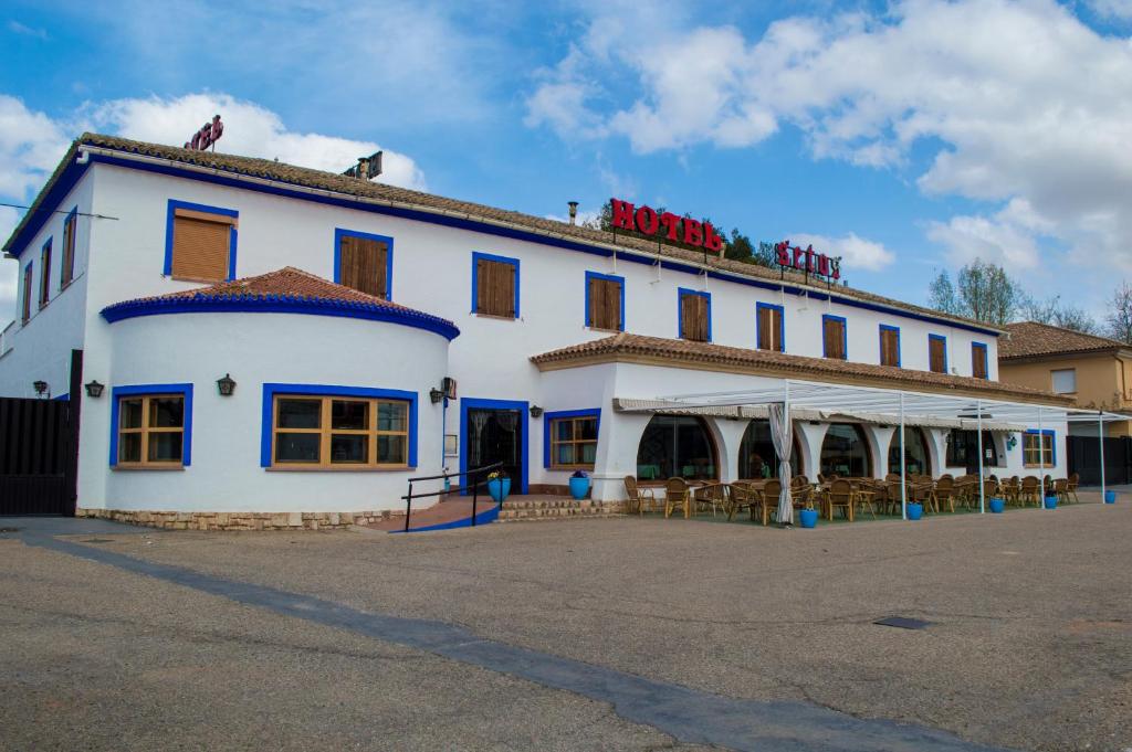 Hoteles en Motilla Del Palancar con cargadores para coches eléctricos