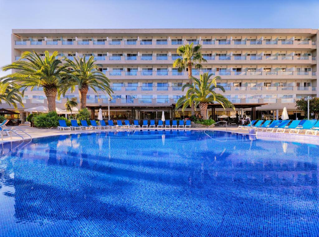 Hôtels à Salou avec chargeurs pour voitures électriques