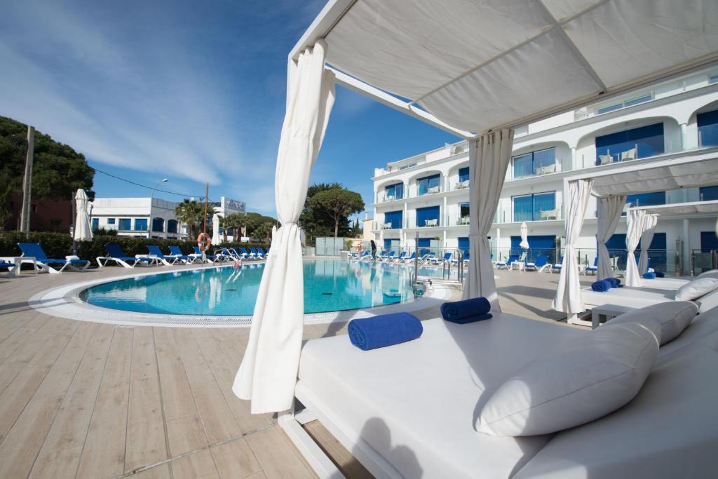 Hoteles en Sitges con cargadores para coches eléctricos
