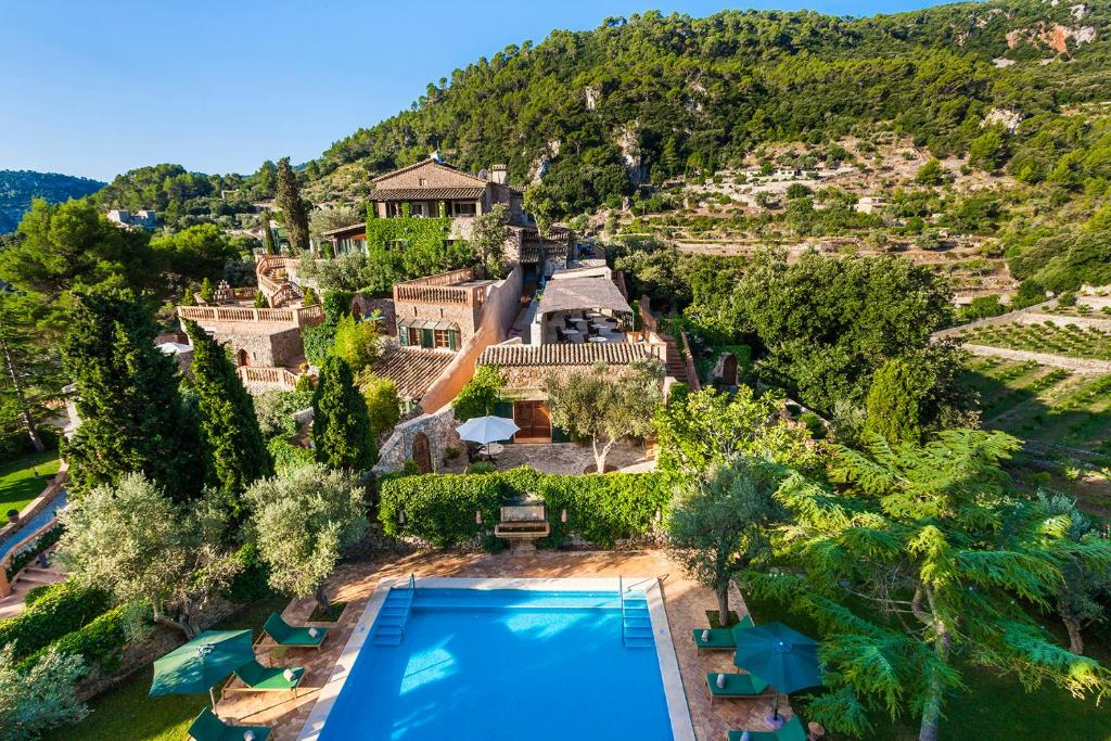 Hôtels à Valldemossa avec chargeurs pour voitures électriques