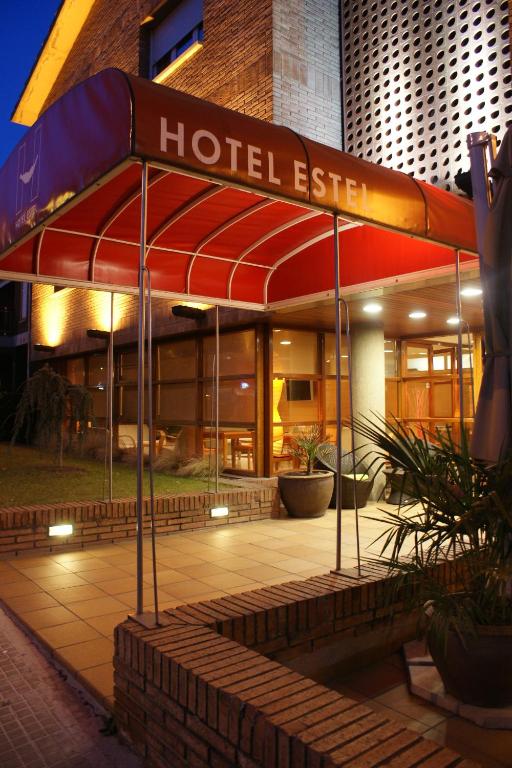 Hoteles en El Poligon De La Valldan con cargadores para coches eléctricos