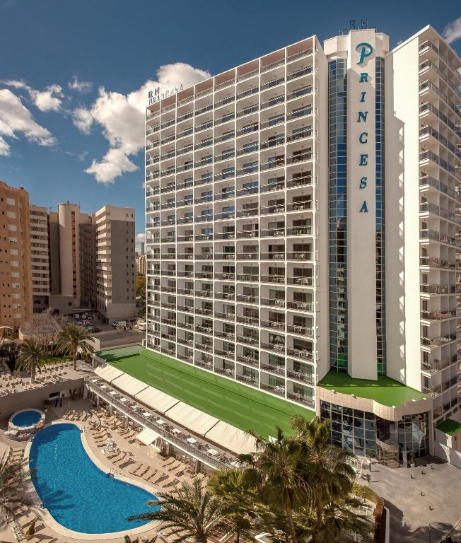 Hôtels à Benidorm avec chargeurs pour voitures électriques