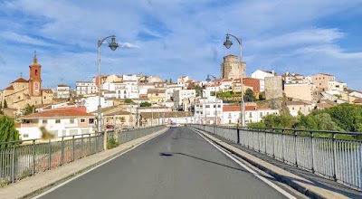 Hotéis em Alba De Tormes com carregadores para carros elétricos