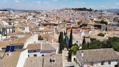 Hoteles en Antequera con cargadores para coches eléctricos