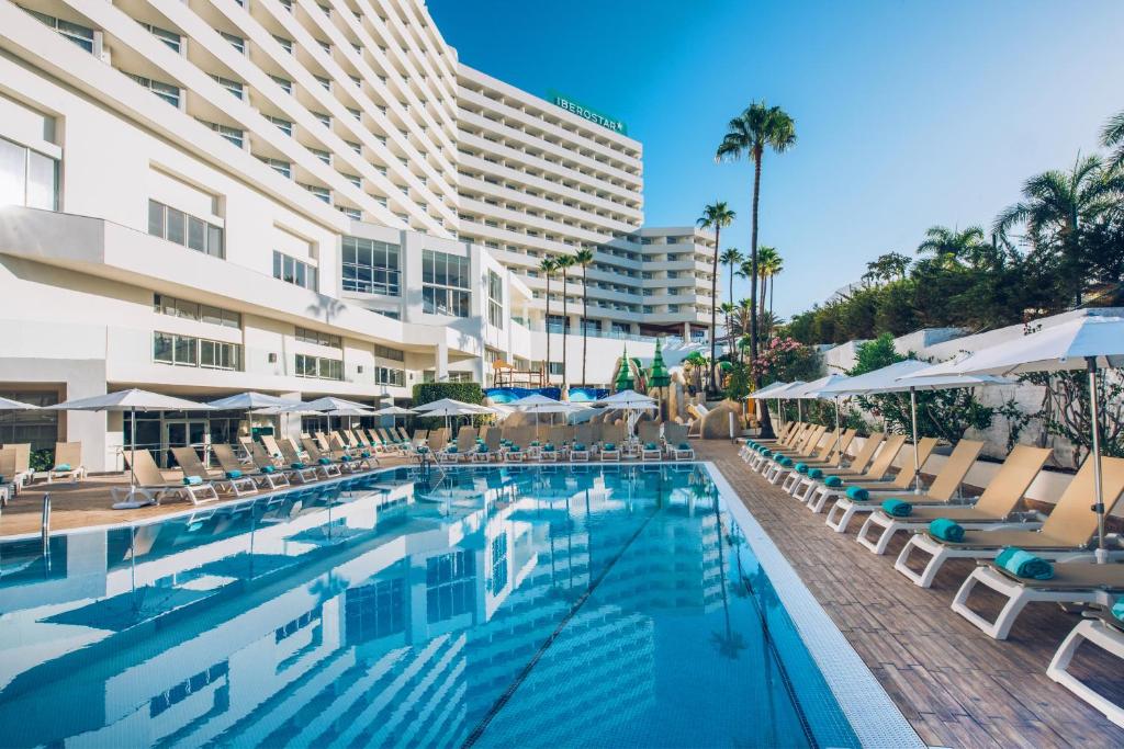 Hoteles en Costa Adeje con cargadores para coches eléctricos