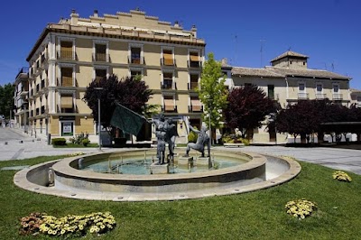 Hoteles en Baza con cargadores para coches eléctricos