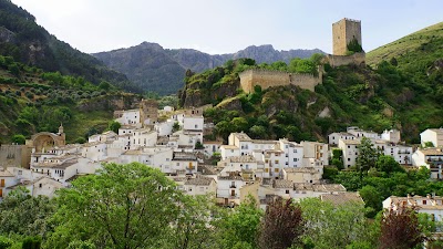 Hoteles en Cazorla con cargadores para coches eléctricos