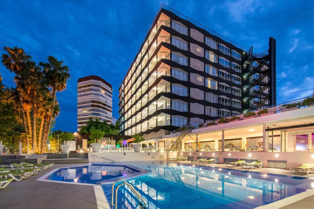 Hôtels à Benidorm avec chargeurs pour voitures électriques