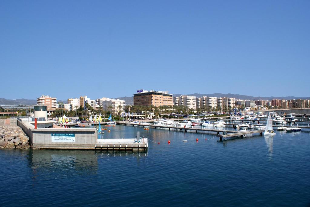 Hôtels à Aguilas avec chargeurs pour voitures électriques