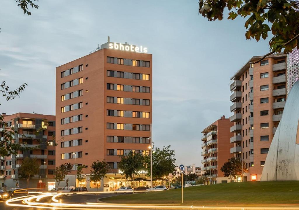 Отели вTarragona с зарядными устройствами для электромобилей