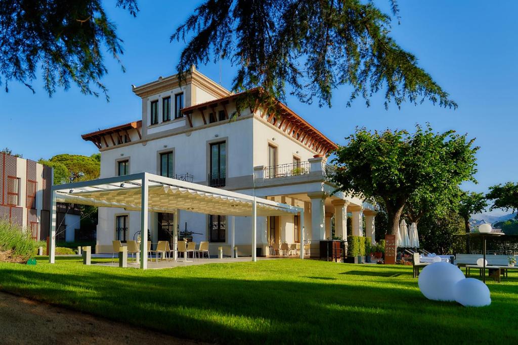 Hoteles en Alella con cargadores para coches eléctricos