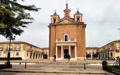 Hoteles en El Cortijo De San Isidro con cargadores para coches eléctricos