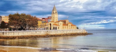 Hôtels à Gijón avec chargeurs pour voitures électriques
