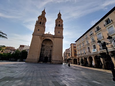 Hotéis em Logroño com carregadores para carros elétricos