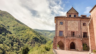 Hotéis em Monasterio De Nuestra Señora De Valvanera com carregadores para carros elétricos