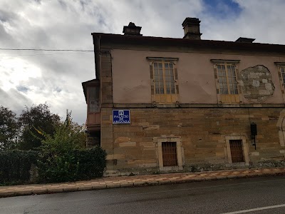 Hoteles en San Vicente De Arganza con cargadores para coches eléctricos