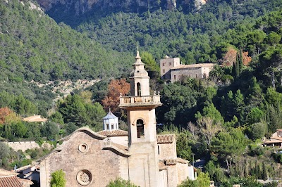 Hôtels à Valldemossa avec chargeurs pour voitures électriques